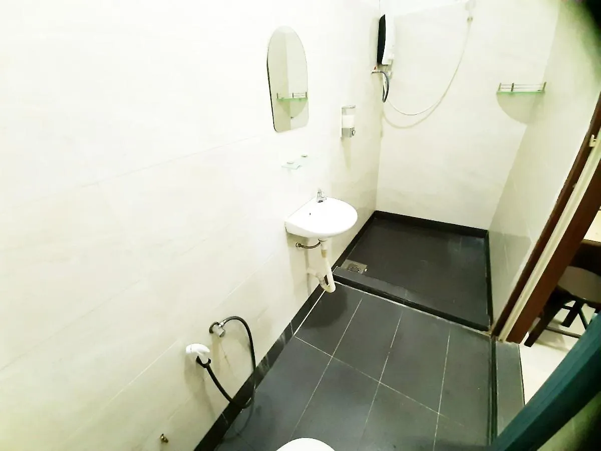 Mn Ferringhi Inn Batu Ferringhi Guest house